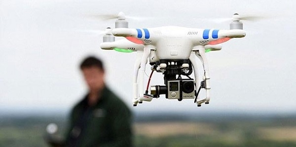 NÊN MUA MÁY BAY FLAYCAM Ở ĐÂU?