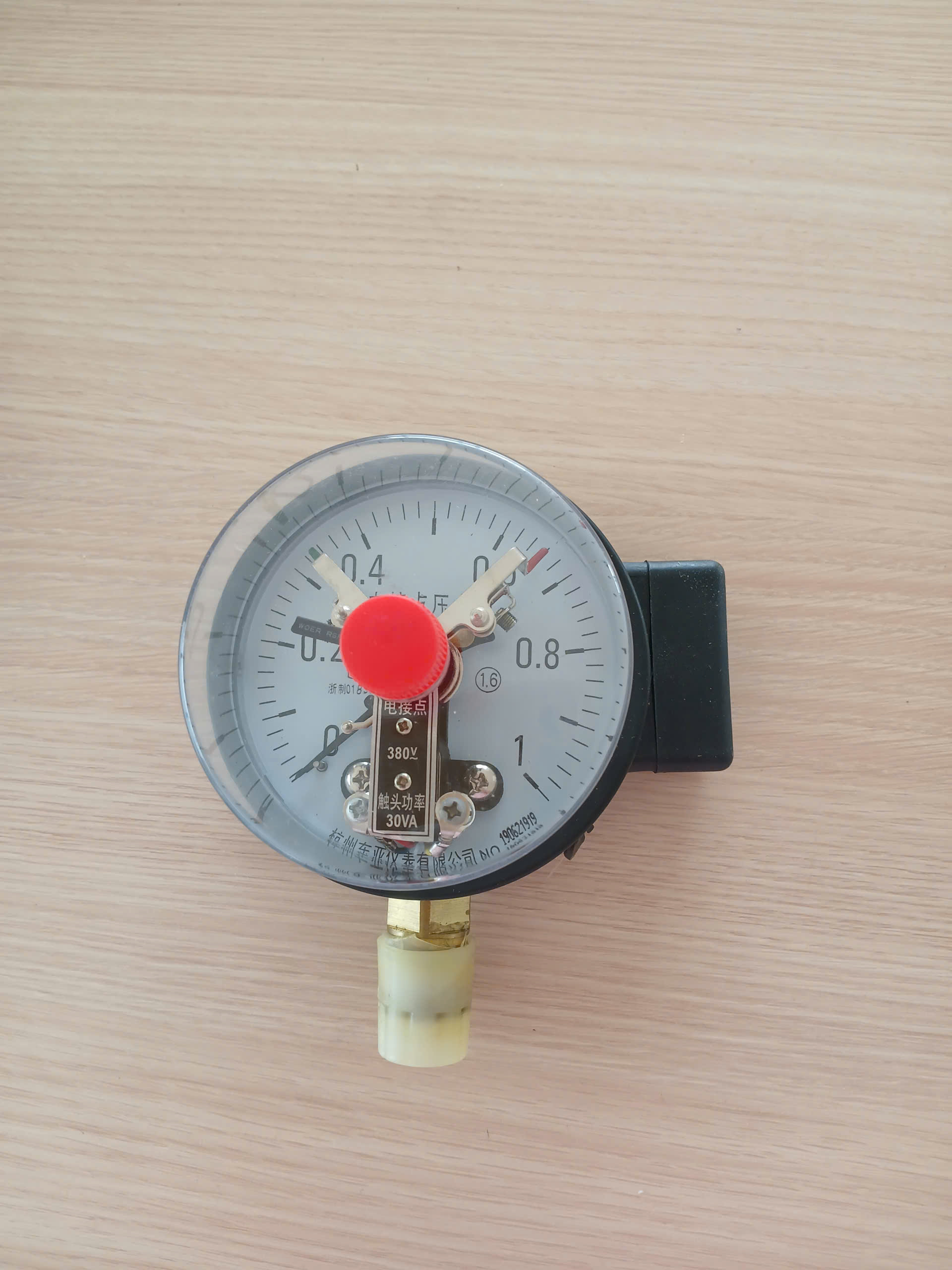 ĐỒNG HỒ ÁP SUẤT 3 KIM